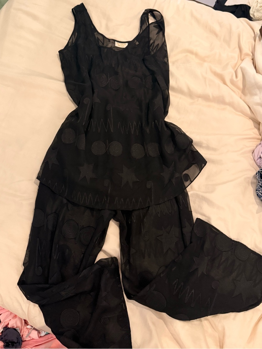 Victoria's Secret Black Sleeveless Star & Circle Jacquard Pajama Set